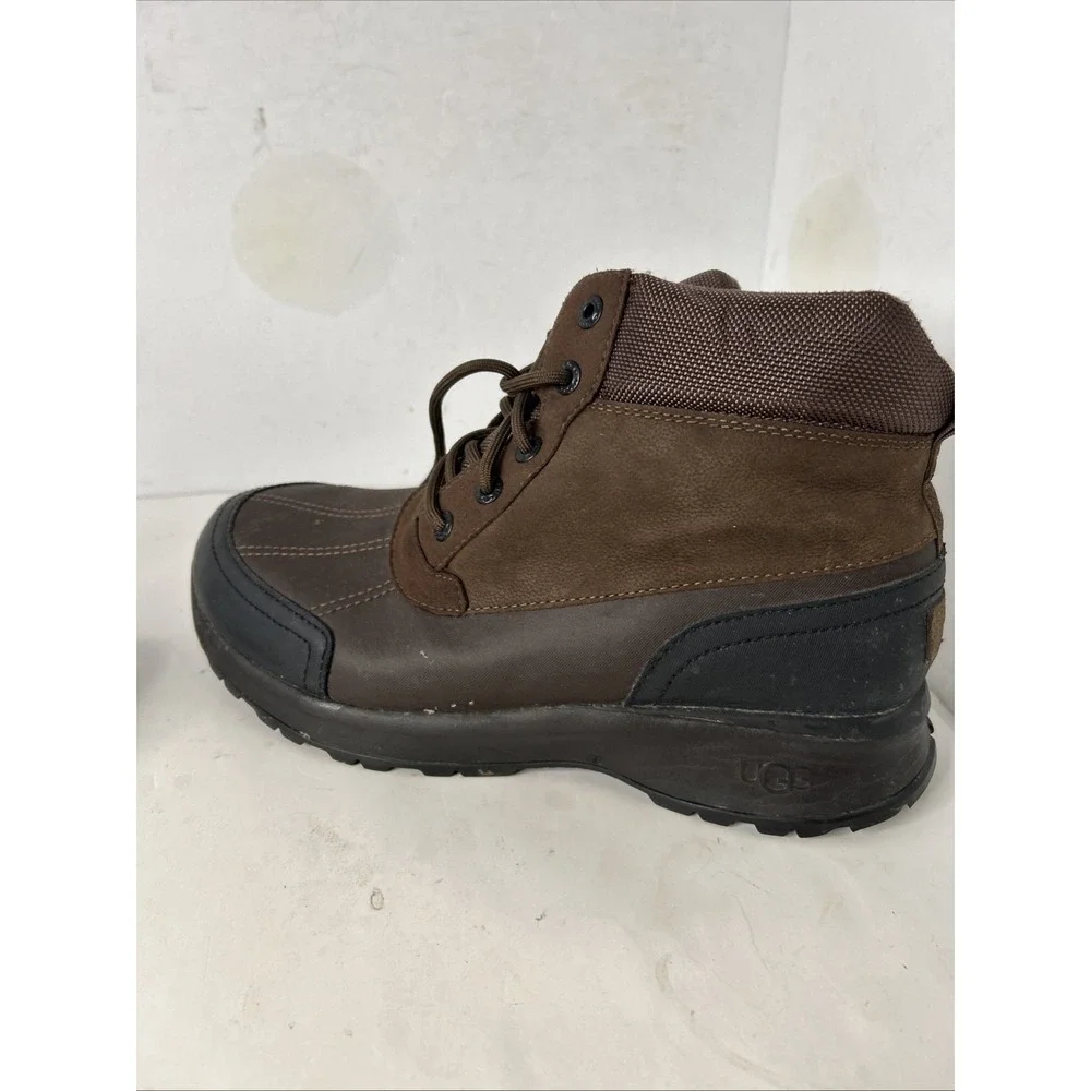 UGG Emmett‎ Duck Boots -Waterproof Snow Boots -Stout Brown Leather -US 9